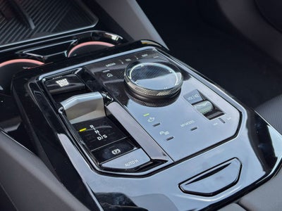 2026 BMW 5 Series 530i xDrive