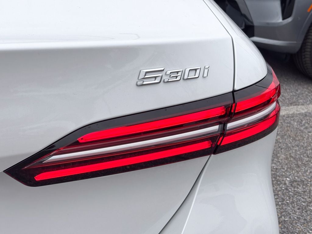 2026 BMW 5 Series 530i xDrive