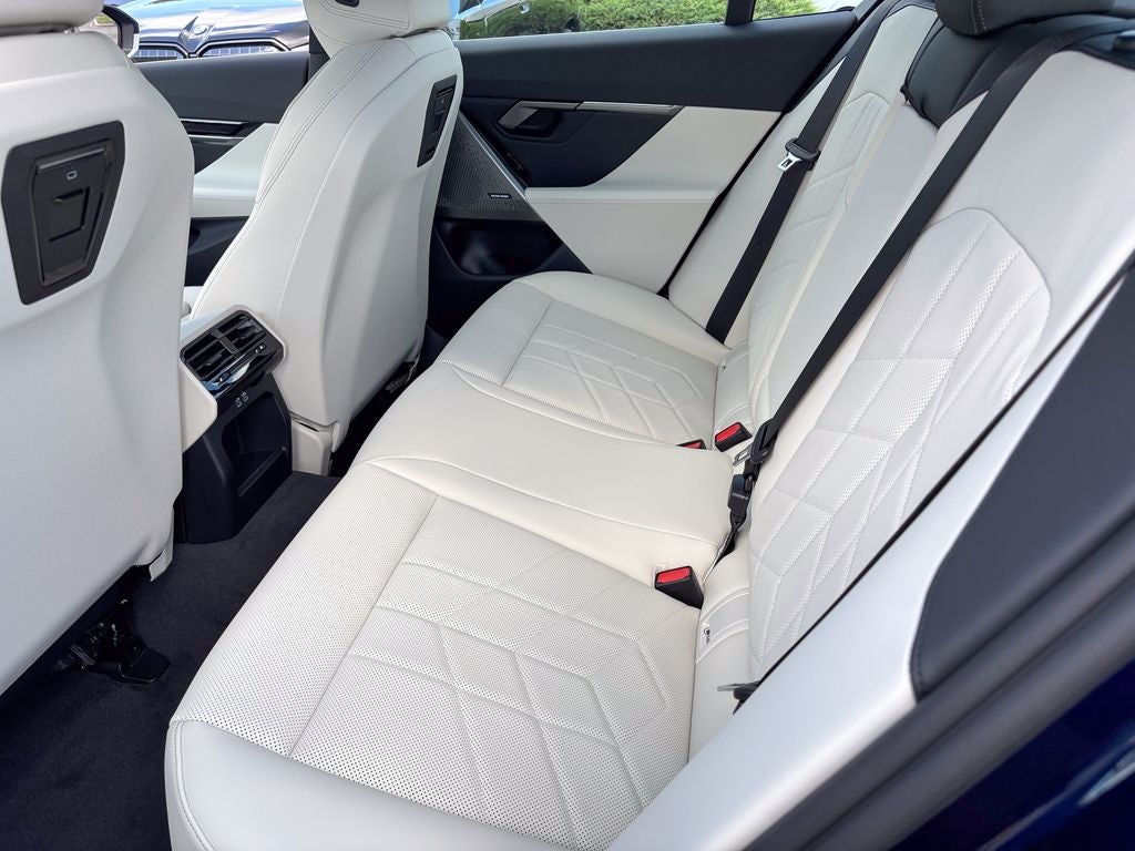 2027 BMW 5 Series 530i xDrive