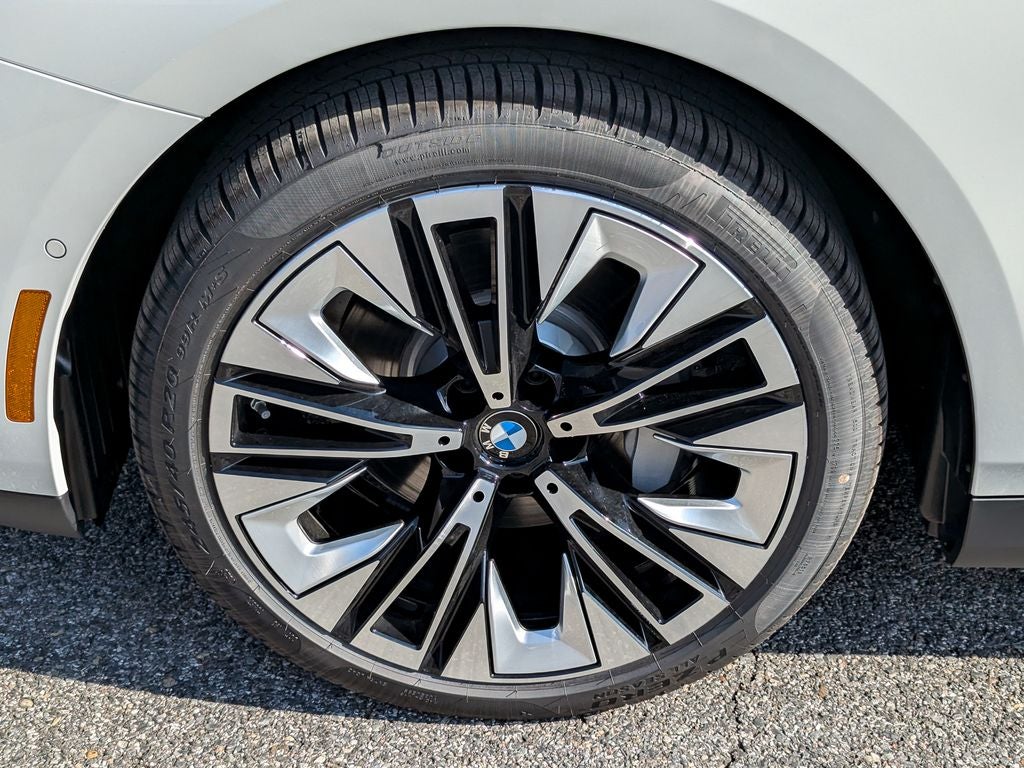 2027 BMW 5 Series 530i xDrive