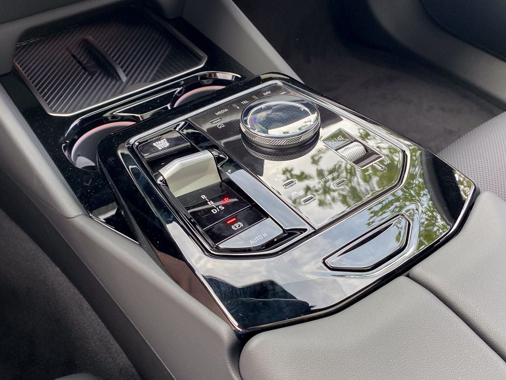 2027 BMW 5 Series 530i xDrive