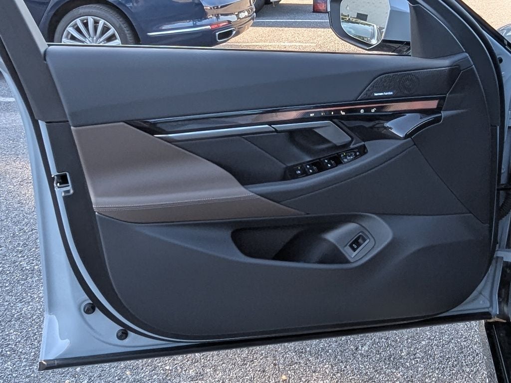 2027 BMW 5 Series 530i xDrive