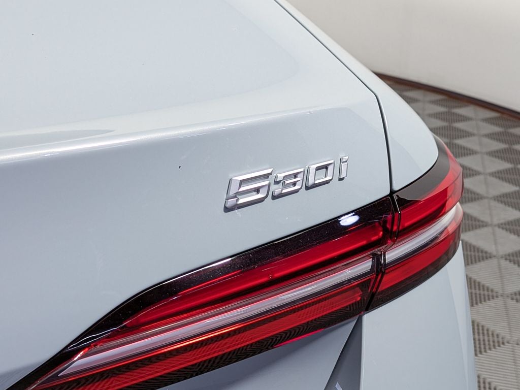 2027 BMW 5 Series 530i xDrive