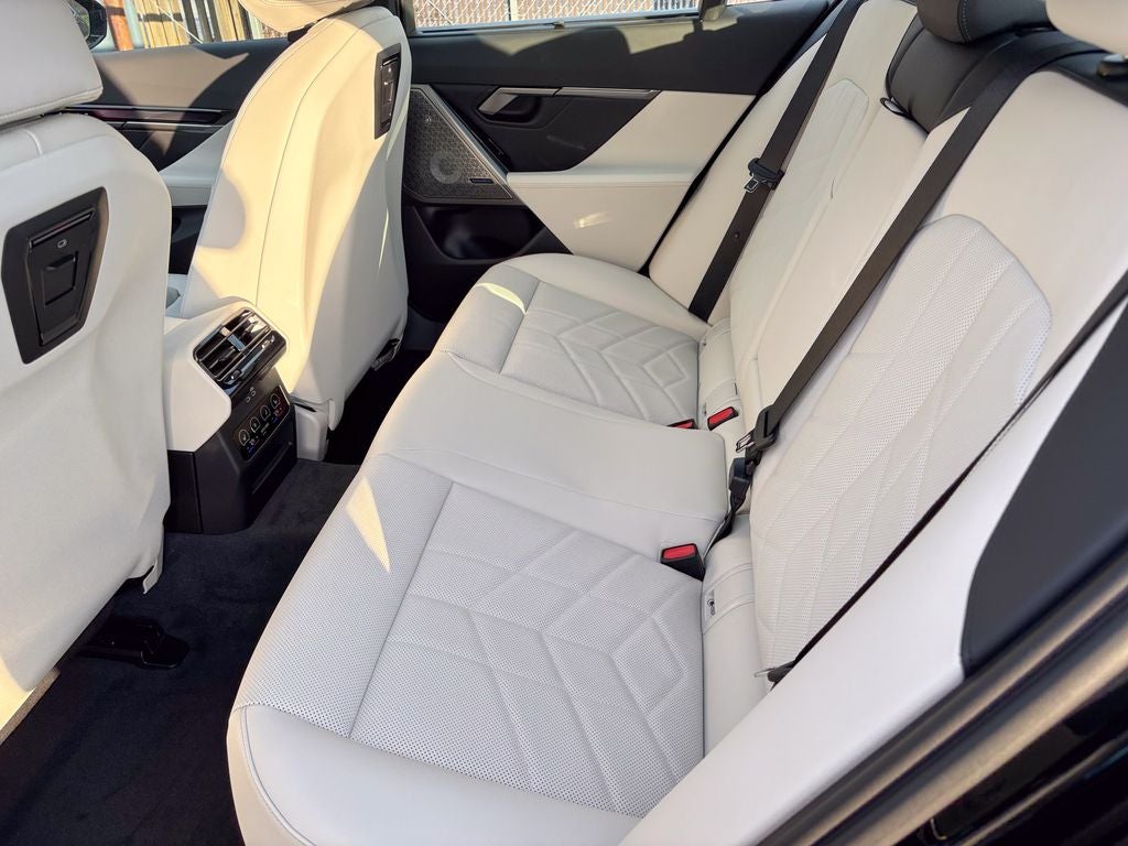 2026 BMW 5 Series 540i xDrive