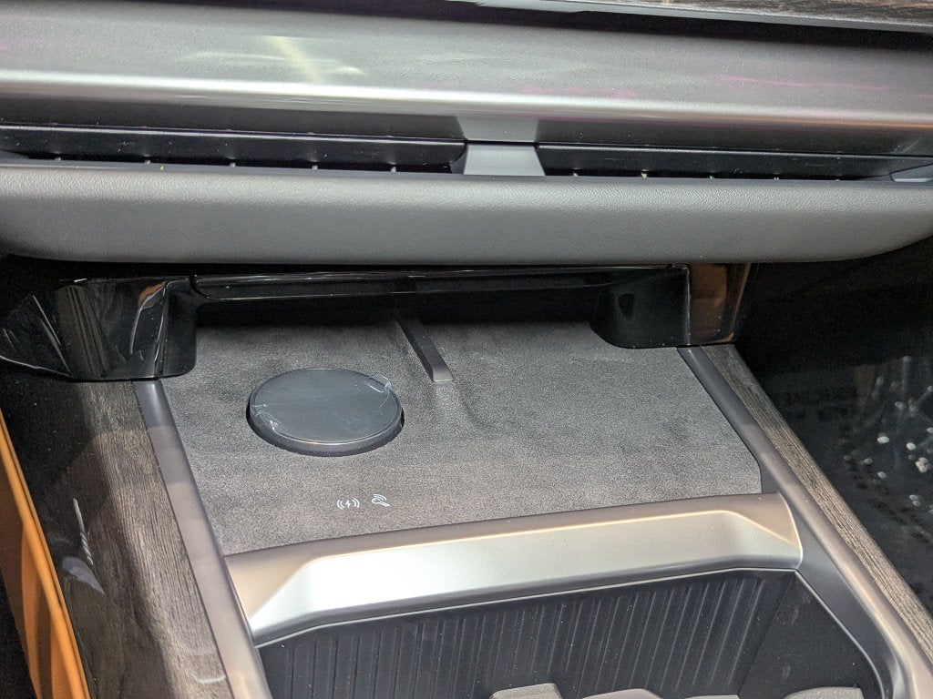 2027 BMW 7 Series 740i xDrive