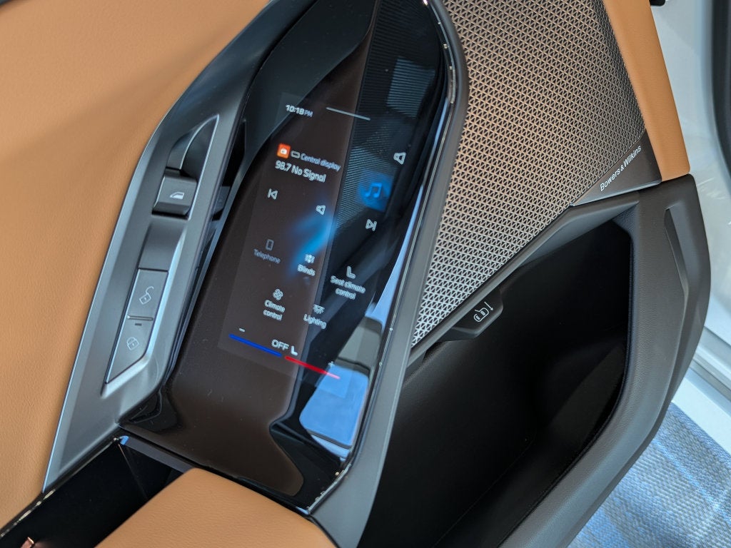 2027 BMW 7 Series 740i xDrive