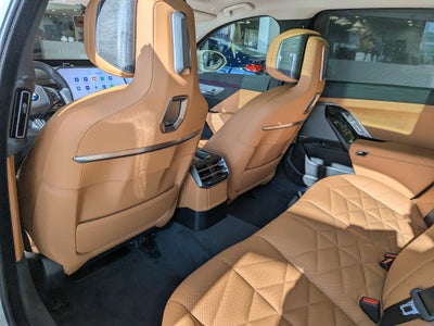 2027 BMW 7 Series 740i xDrive