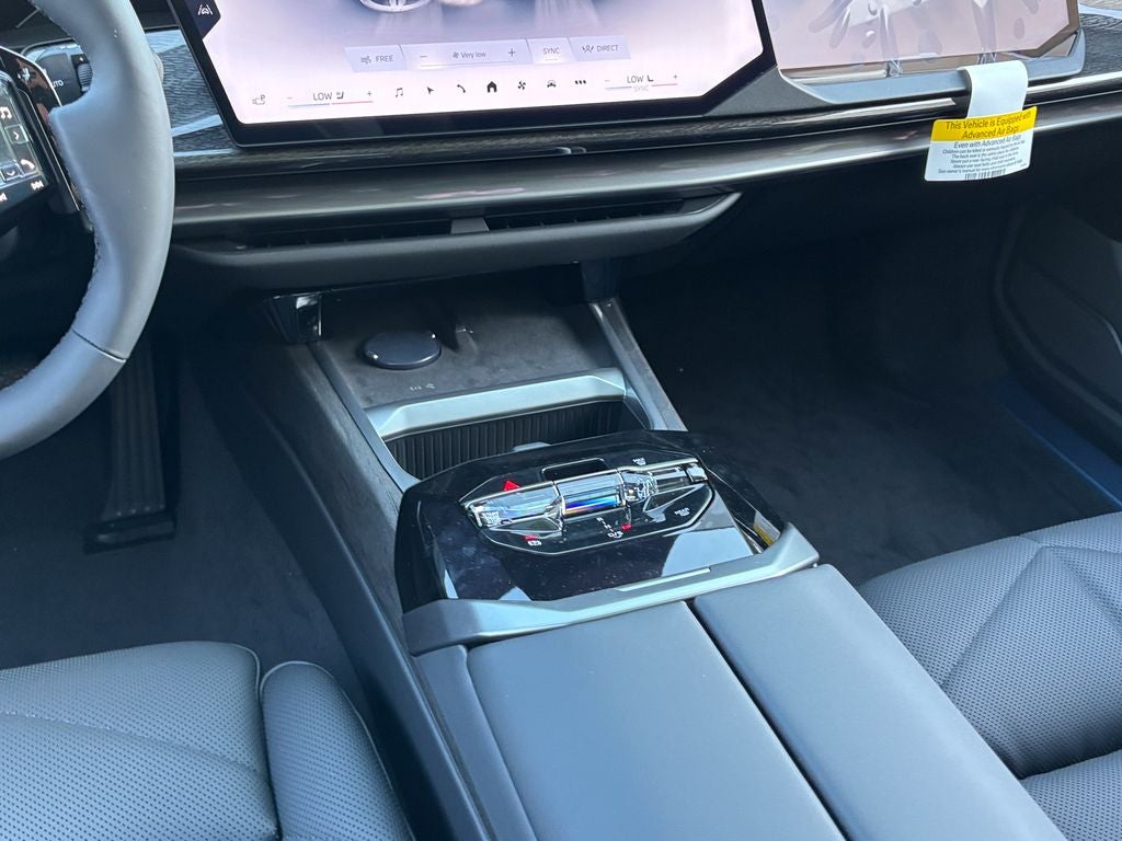 2027 BMW 7 Series 740i xDrive