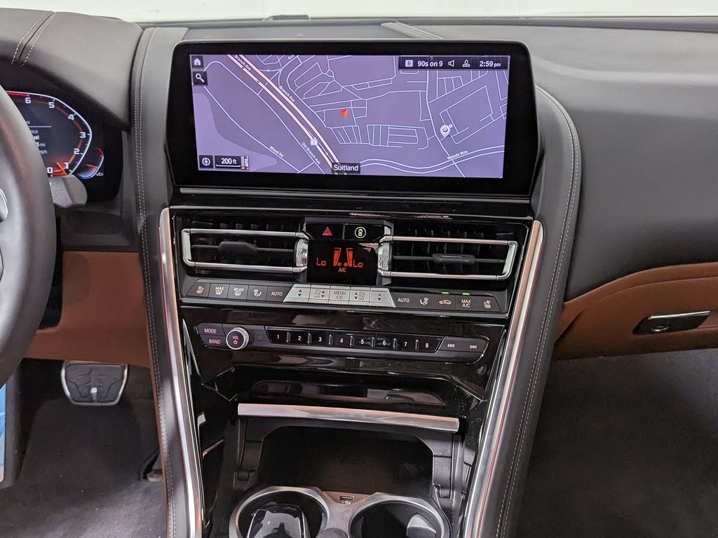 2026 BMW 8 Series M850i - Photo 38