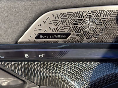 2027 BMW M5 Base