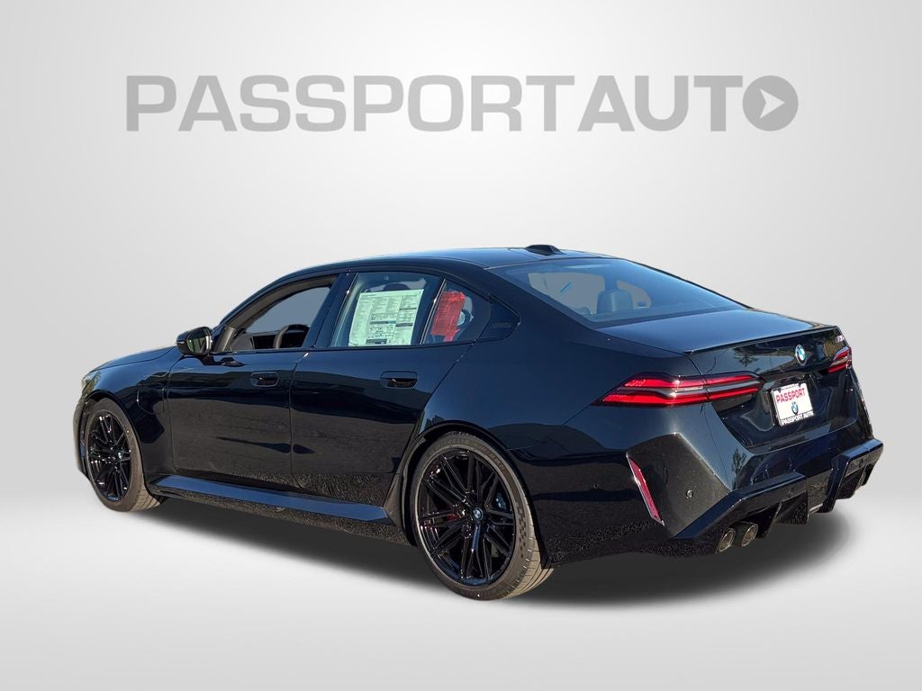 2027 BMW M5 Base