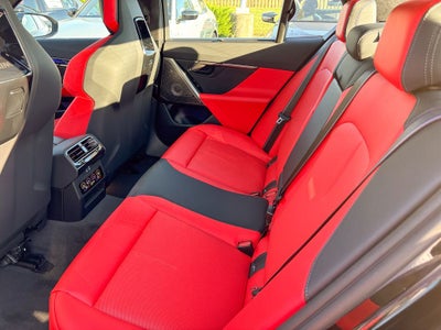2027 BMW M5 Base
