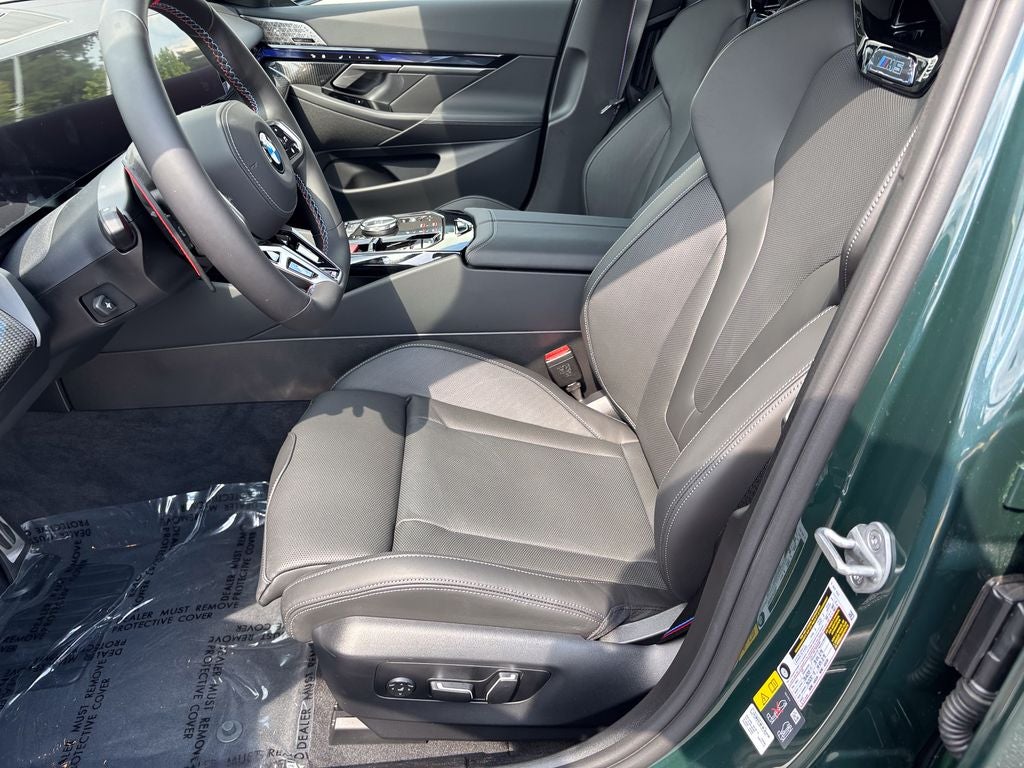 2027 BMW M5 Base