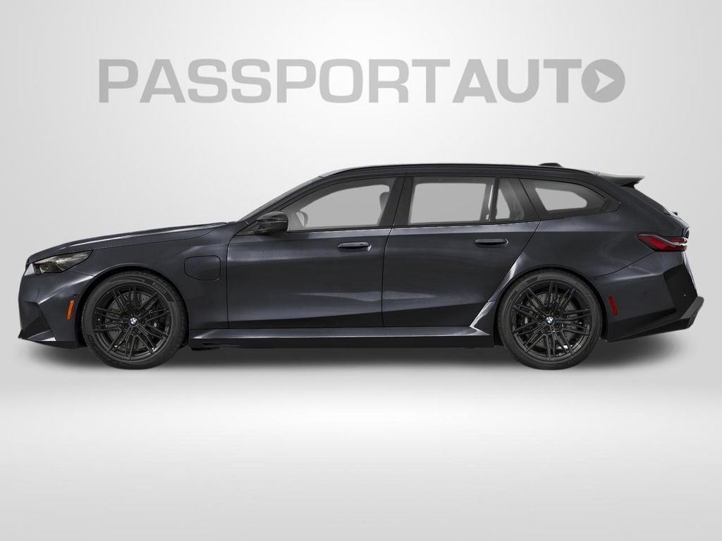 2027 BMW M5 Base