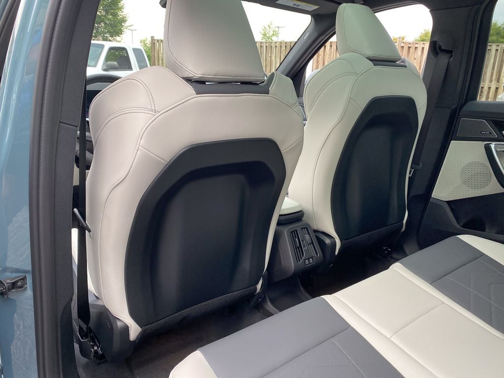 2027 BMW X1 xDrive28i