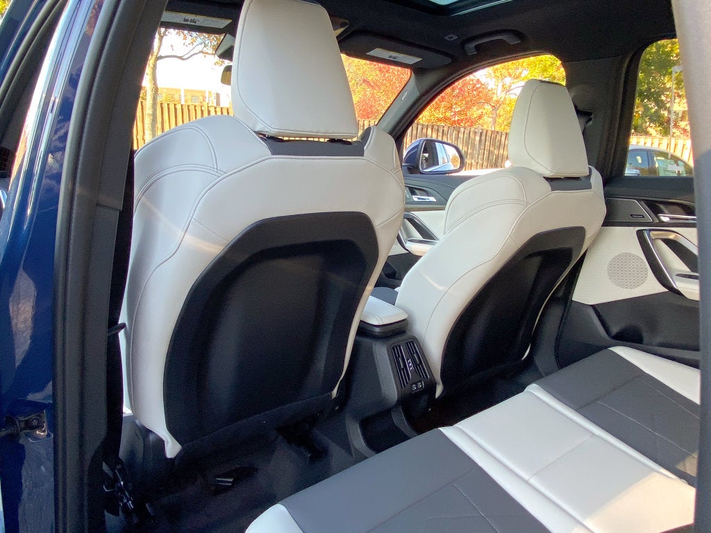 2027 BMW X1 xDrive28i