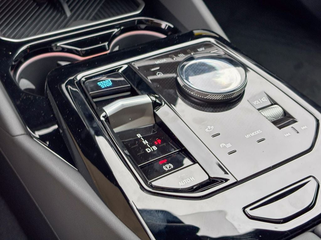 2026 BMW i5 xDrive40