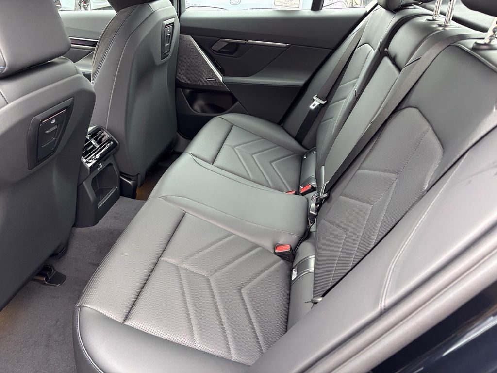 2026 BMW i5 xDrive40