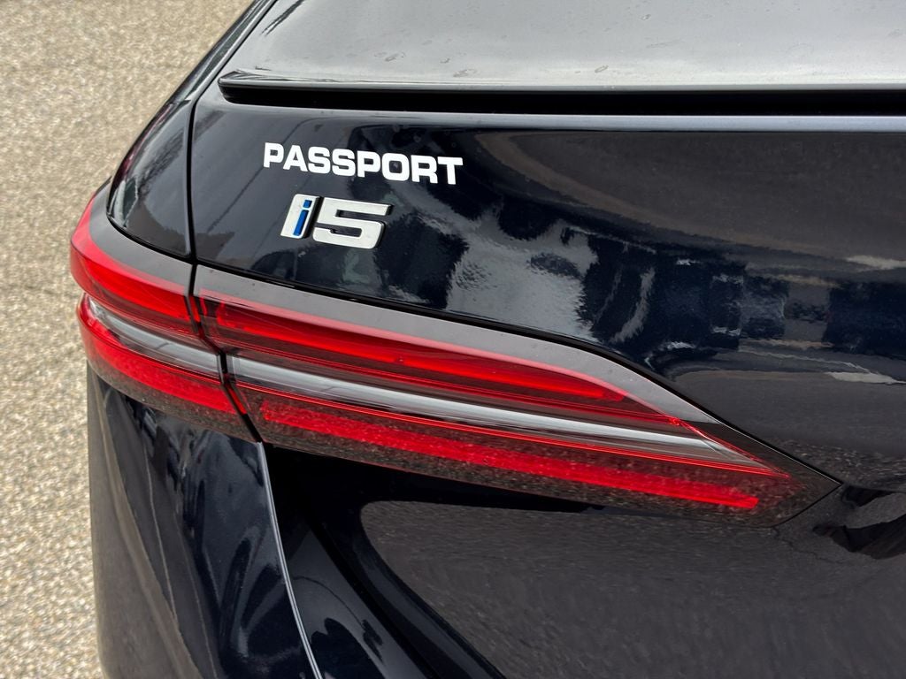 2026 BMW i5 xDrive40