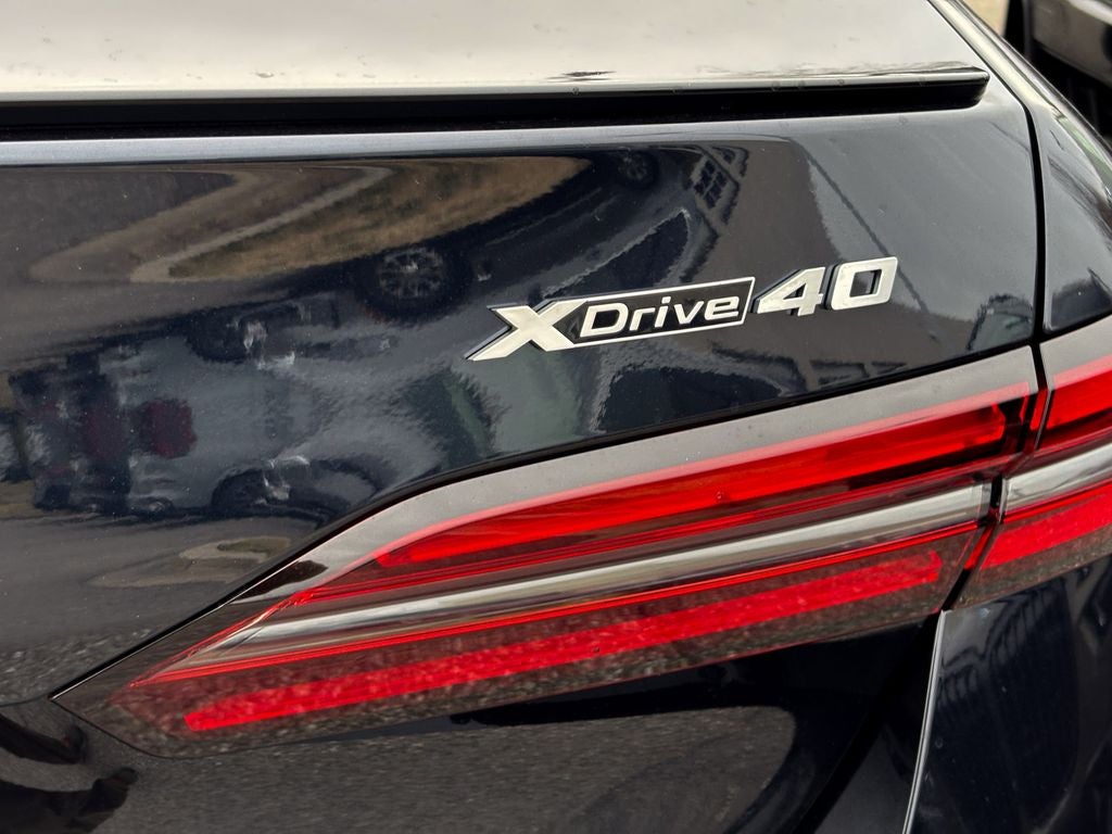 2026 BMW i5 xDrive40