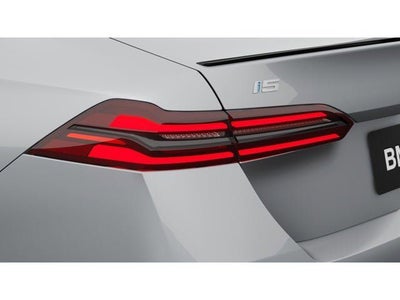 2026 BMW i5 xDrive40