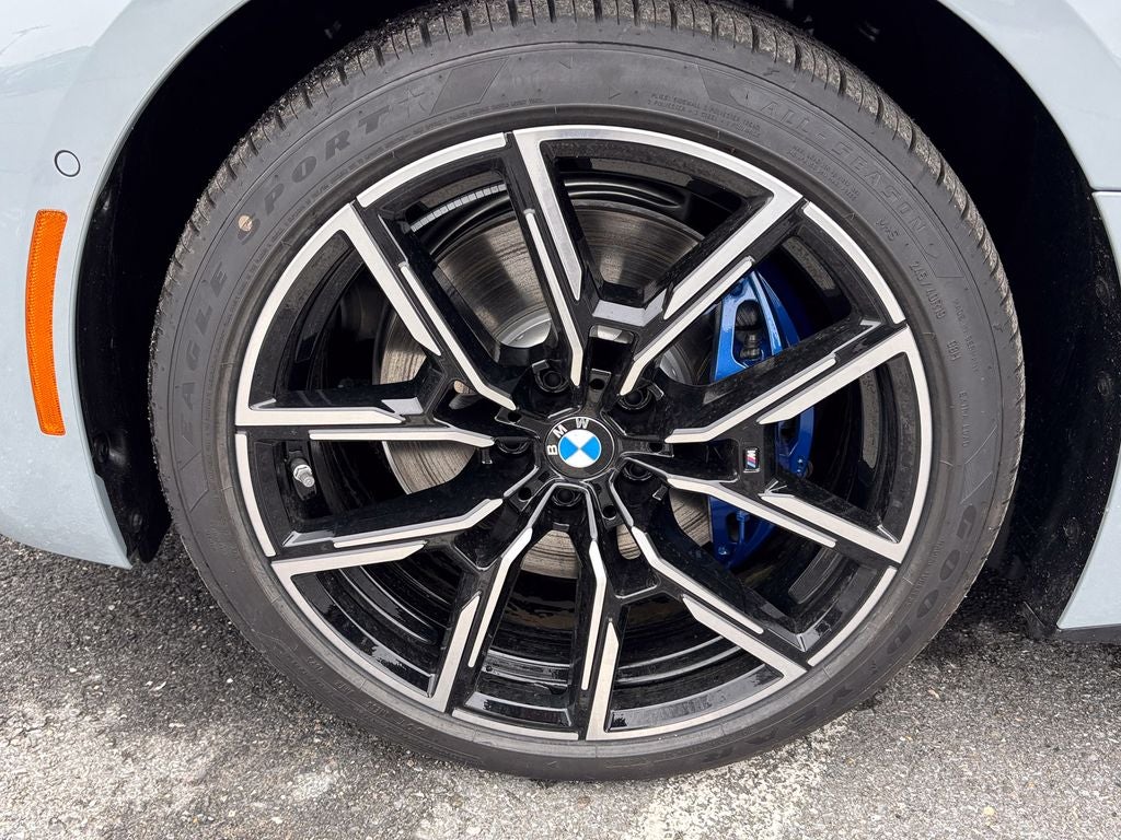 2025 BMW i4 xDrive40