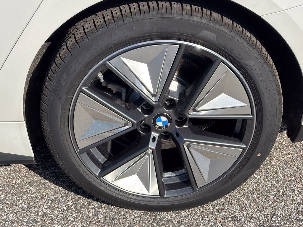 2026 BMW i4 eDrive40
