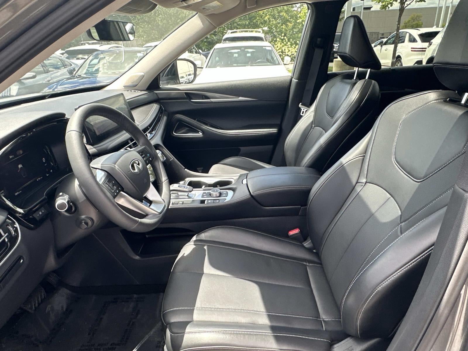 2026 INFINITI QX60 LUXE