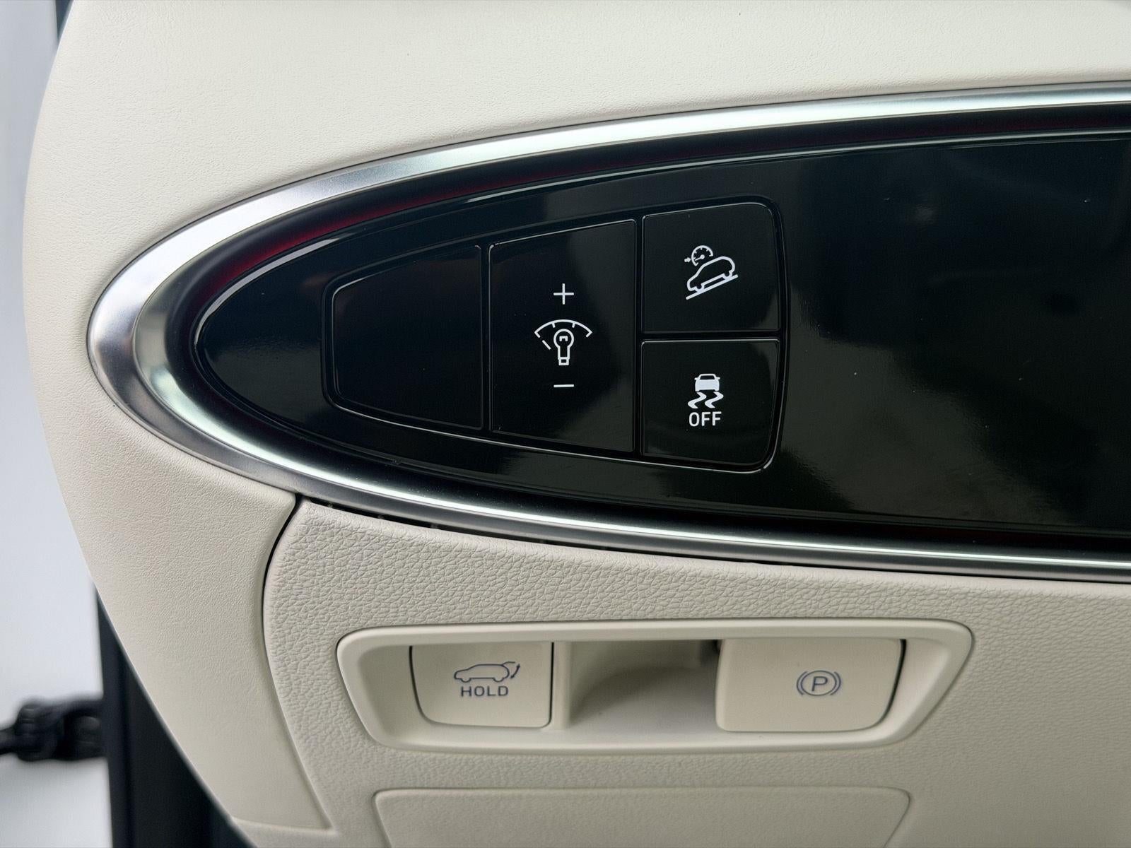 2025 Genesis Electrified GV70 Advanced