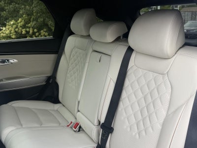 2025 Genesis Electrified GV70 Advanced