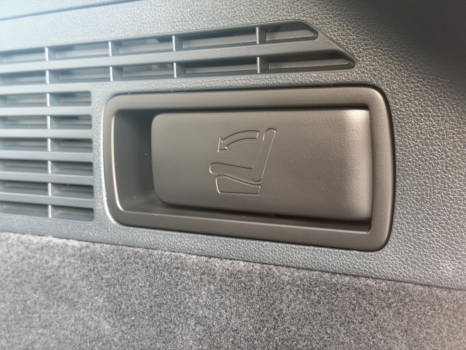 2025 Genesis Electrified GV70 Advanced