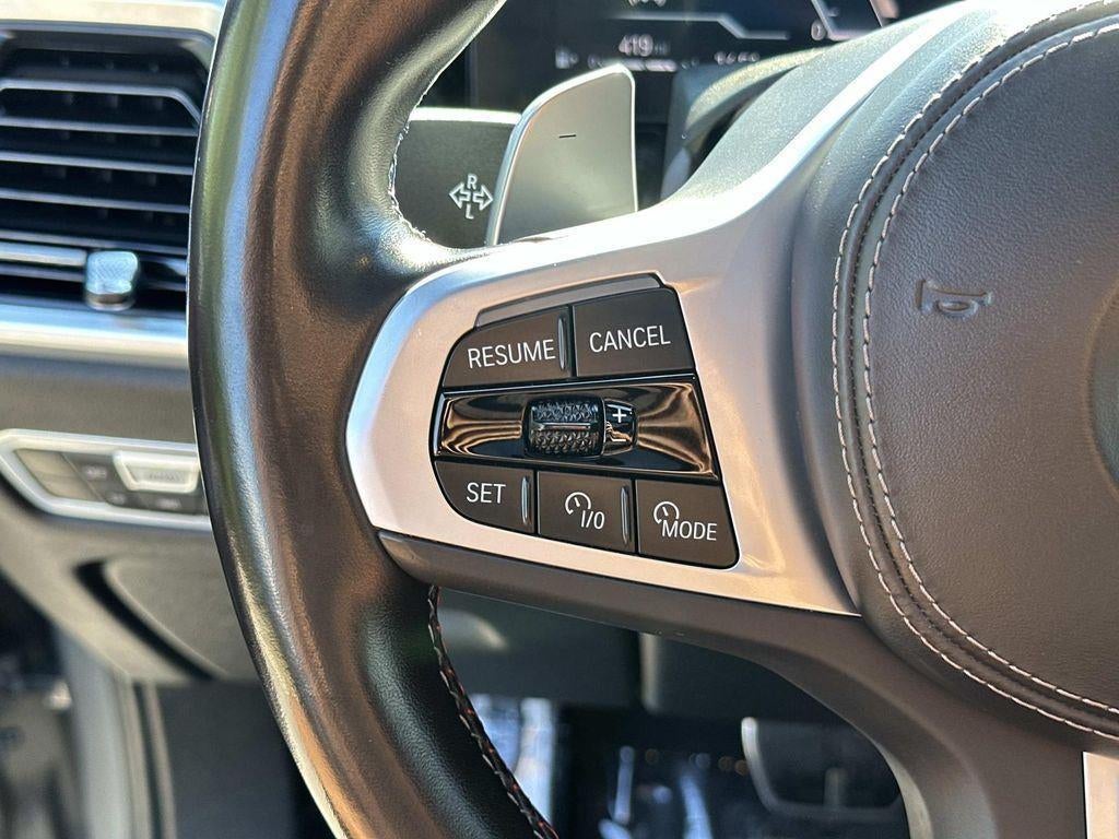 2023 BMW X7 M60i