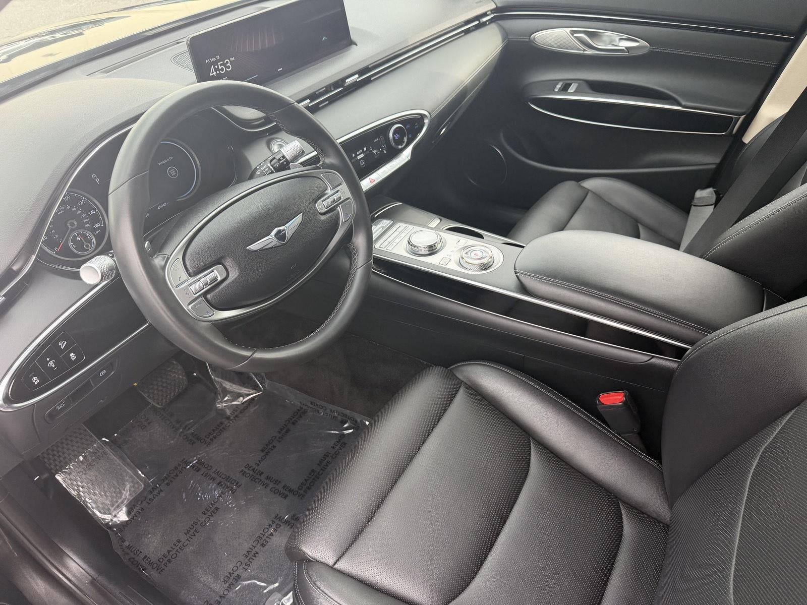 2025 Genesis GV70 2.5T