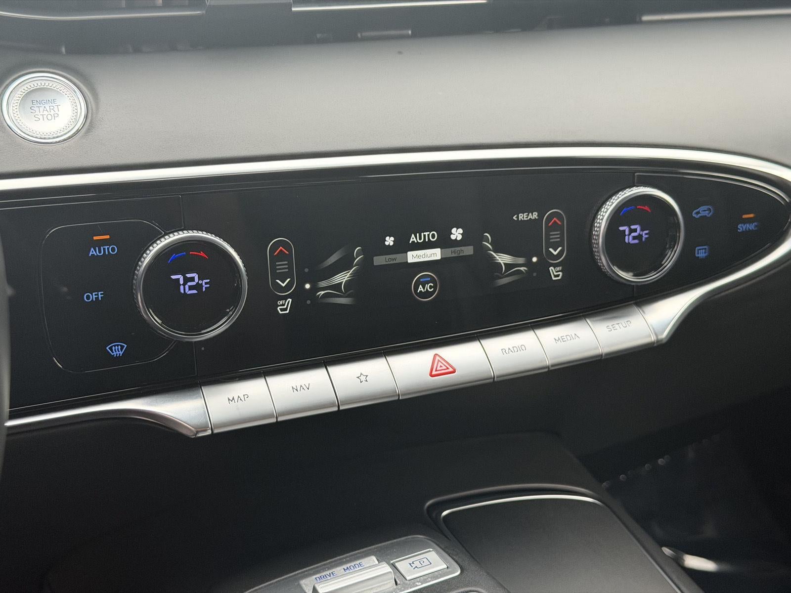 2025 Genesis GV70 2.5T