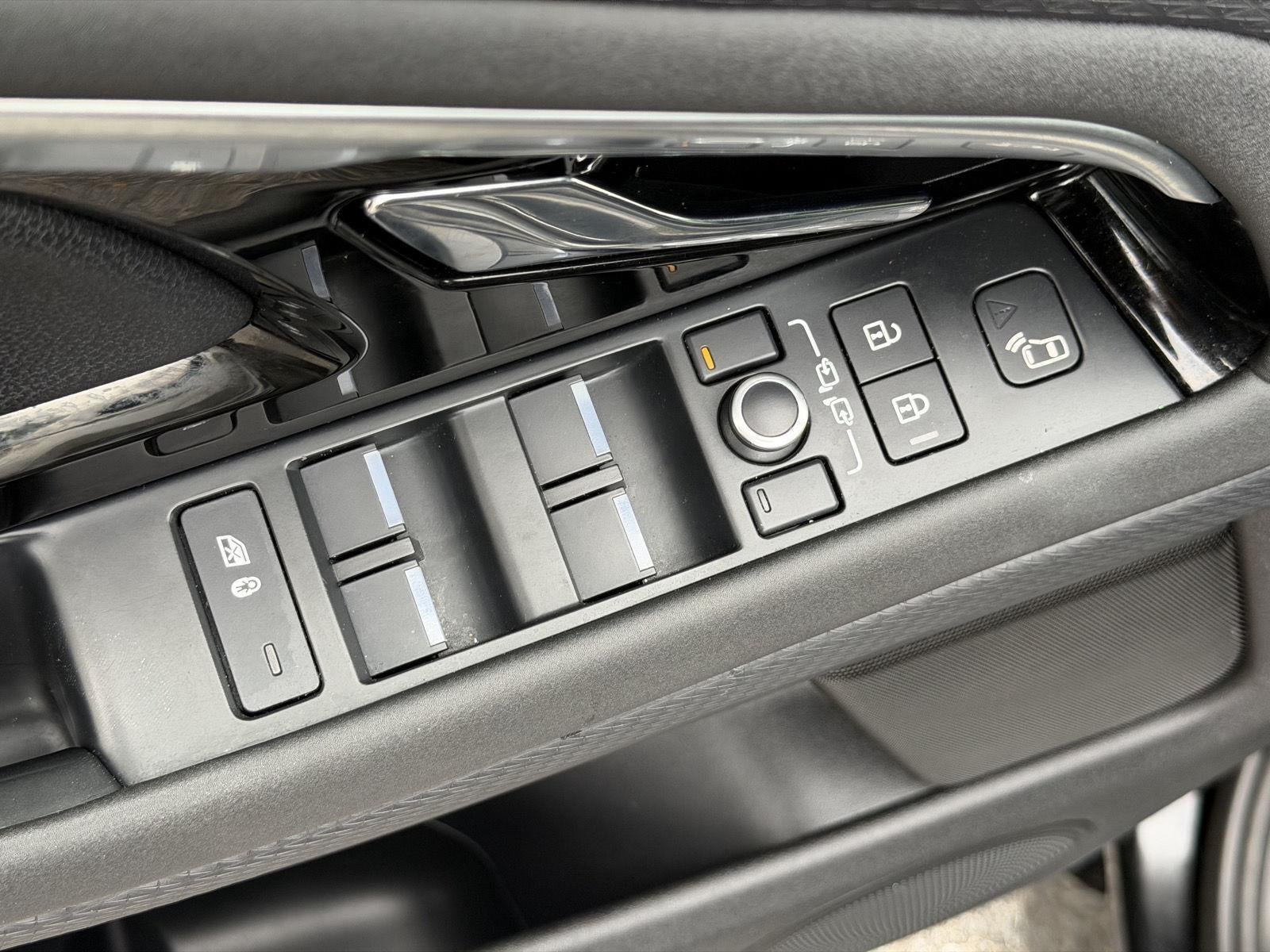 2022 Land Rover Range Rover Evoque R-Dynamic S