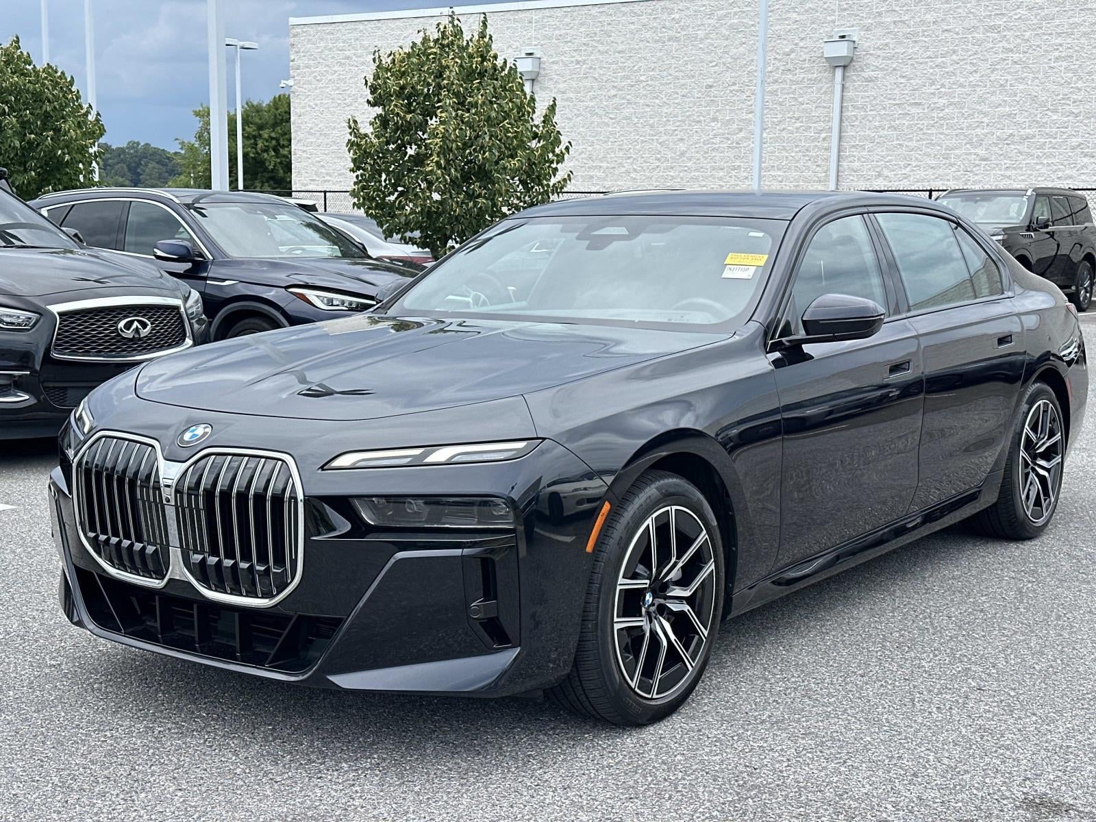2023 BMW 7 Series 760i xDrive