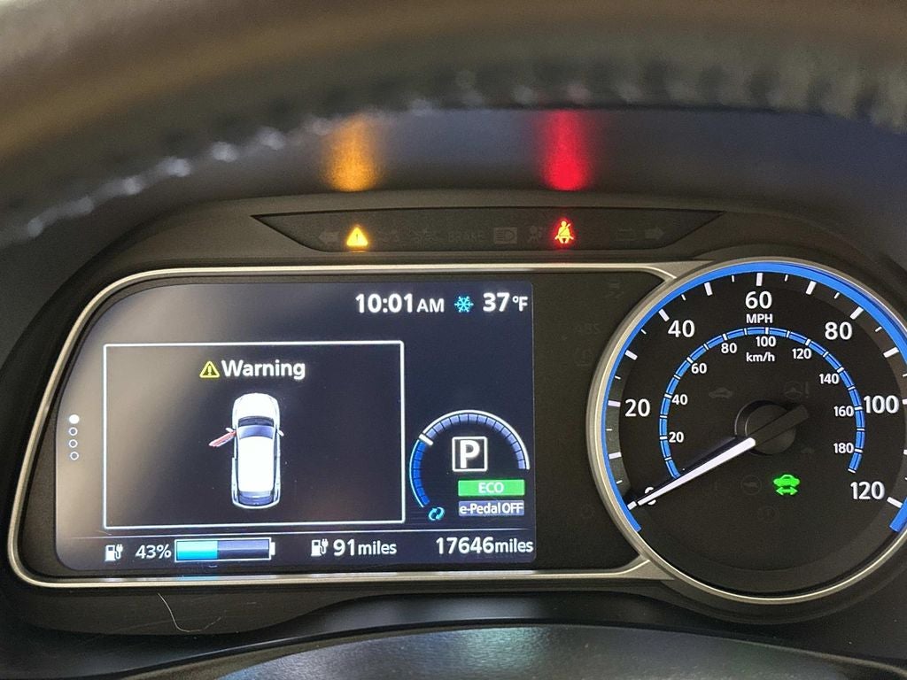 2022 Nissan Leaf SL Plus