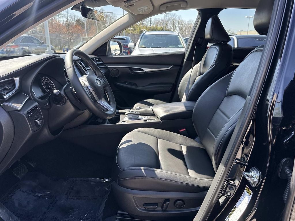 2023 INFINITI QX50 PURE
