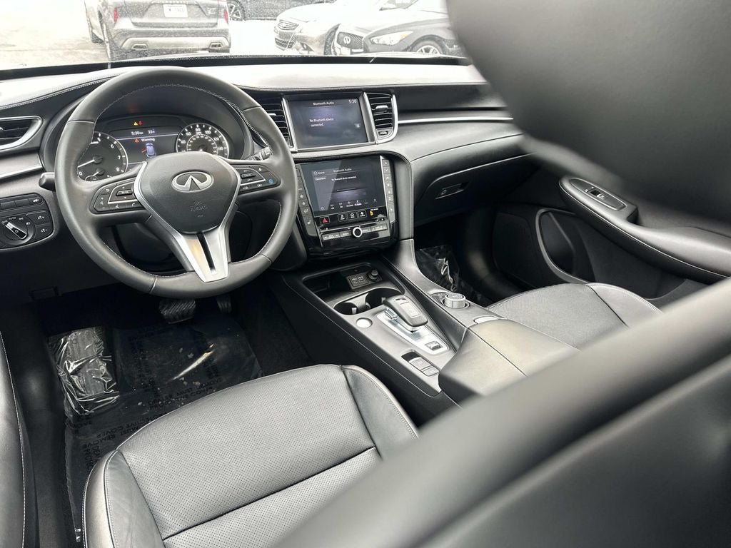 2024 INFINITI QX50 LUXE