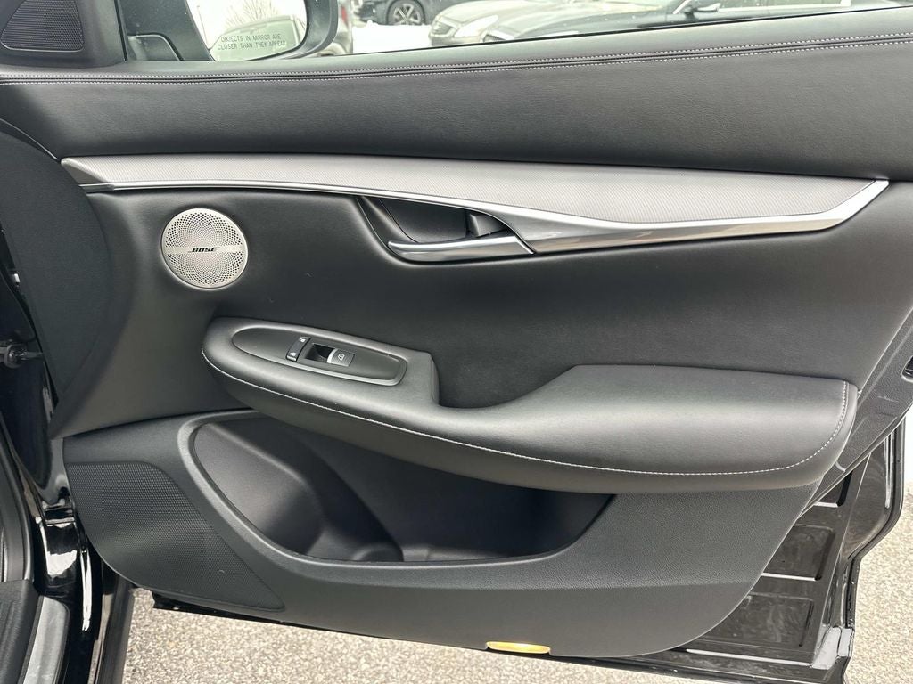 2024 INFINITI QX50 LUXE