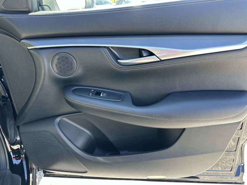 2025 INFINITI QX55 LUXE