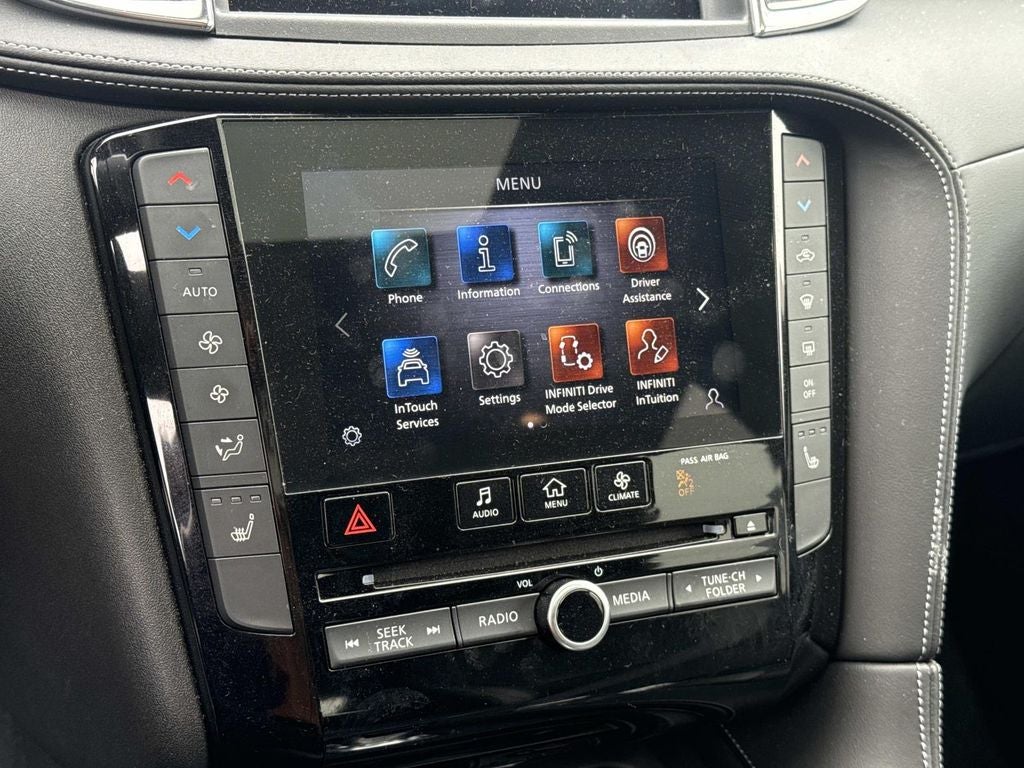 2023 INFINITI QX55 LUXE