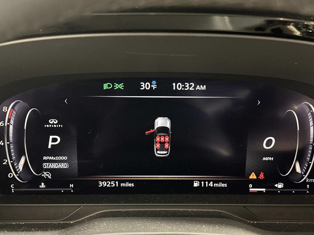 2023 INFINITI QX60 LUXE