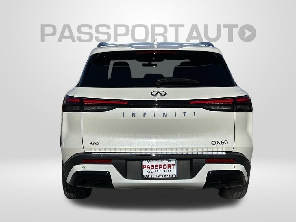 2023 INFINITI QX60 LUXE