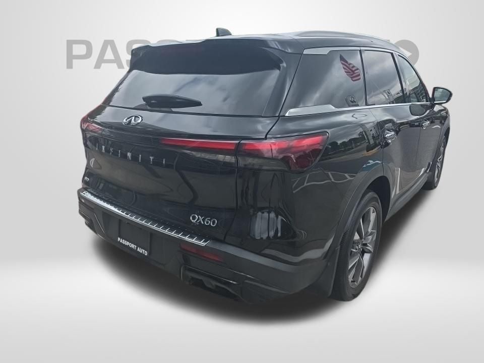 2023 INFINITI QX60 LUXE
