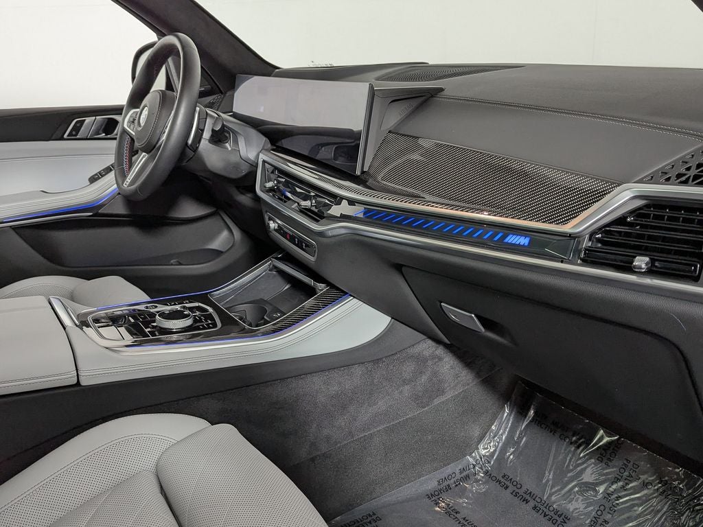 2026 BMW X5 M60i