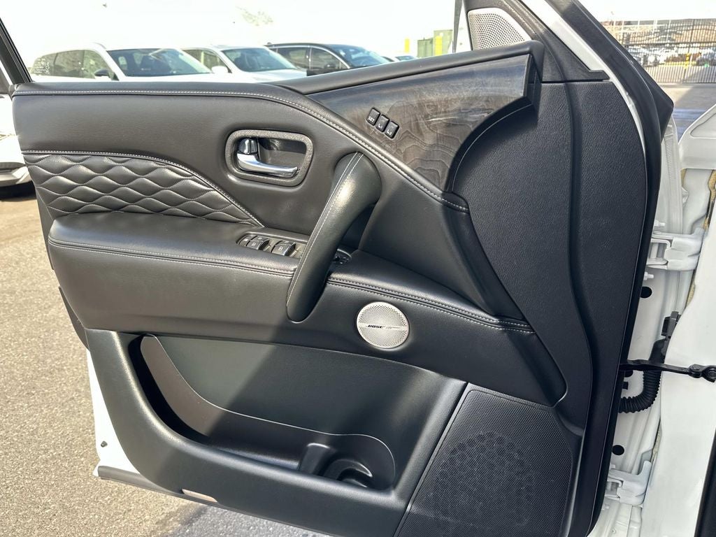 2024 INFINITI QX80 Sensory