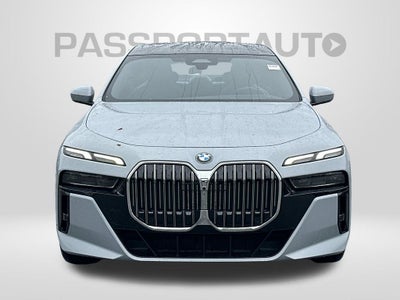 2023 BMW 7 Series 740i