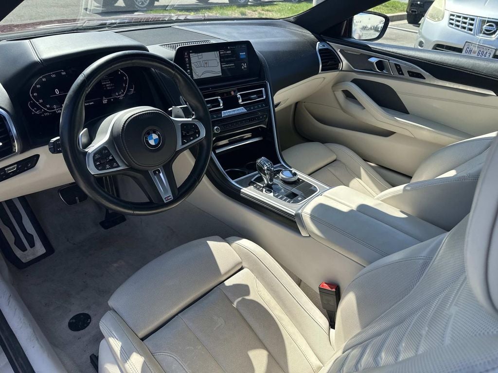 2022 BMW 8 Series 840i