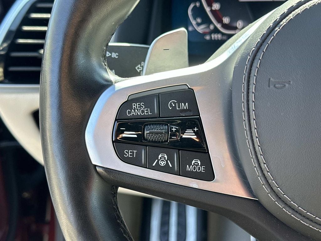 2022 BMW 8 Series 840i